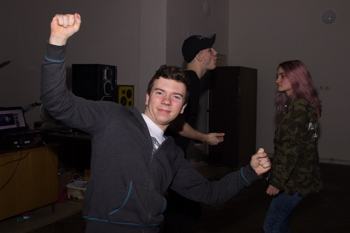 ,2018:03:11,00:27:09,1024